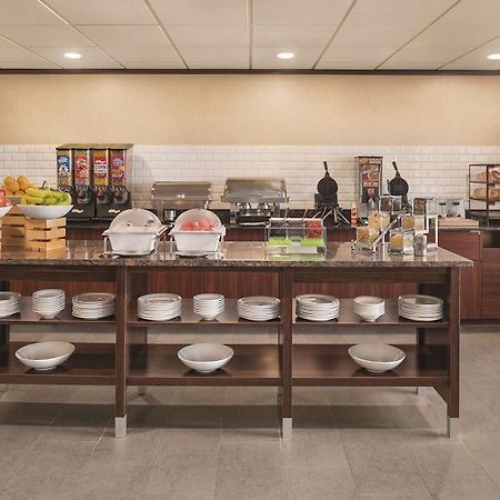 Country Inn & Suites By Radisson Mt. Pleasant-Racine West Wi Sturtevant Екстер'єр фото