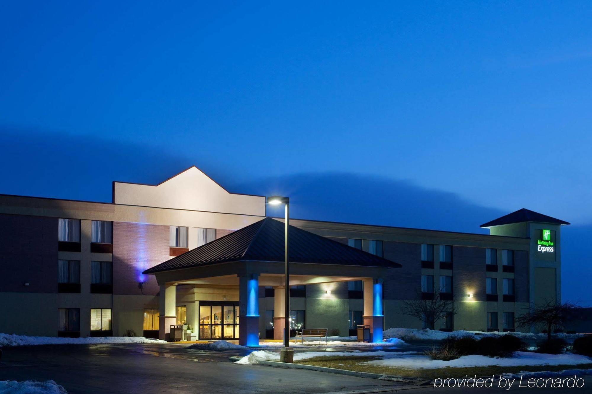 Country Inn & Suites By Radisson Mt. Pleasant-Racine West Wi Sturtevant Екстер'єр фото